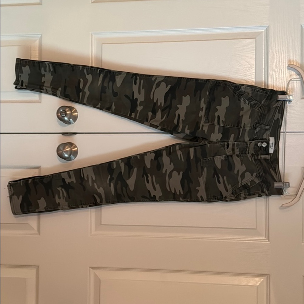 Forever 21 stretch army pants xs